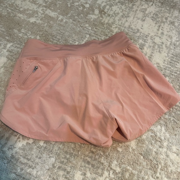 Women's Nike running shorts. - Picture 4 of 4